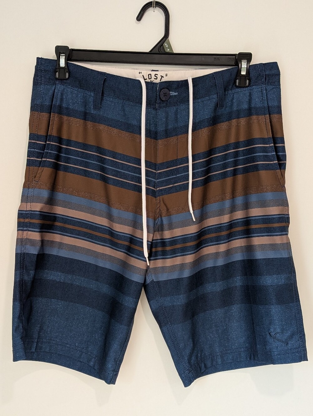 Lost Navy and Brown Striped Men’s Boardshorts 34 Beach Resort Coasta Vacation